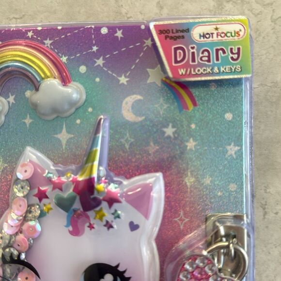 Rainbow Cat Diary with Lock & Keys - Pink and Purple - Picture 6 of 6